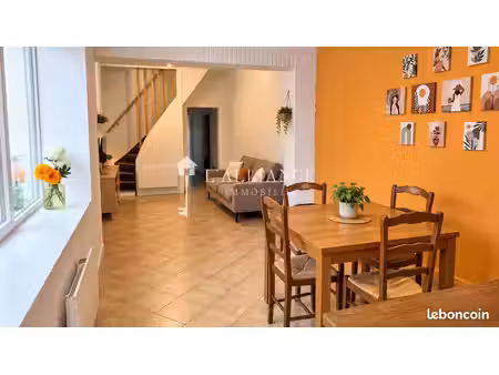 maison de ville 5 pièces 70 m²