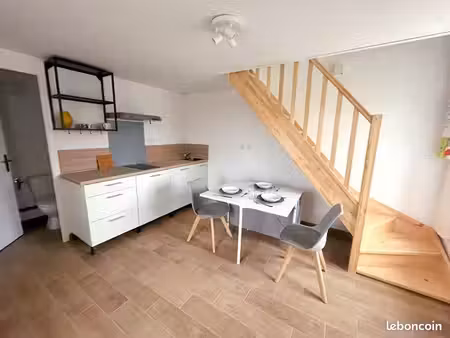 petite maison t2 au calme