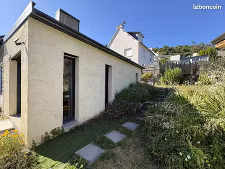 studio 1 pièce 23 m²