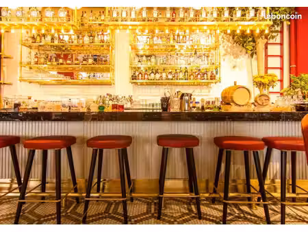 fonds de commerce bar 140 m²