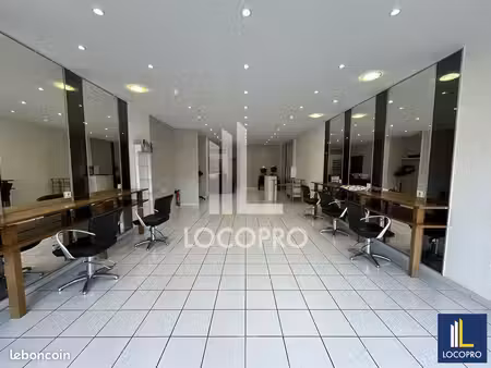 local commercial 90 m²