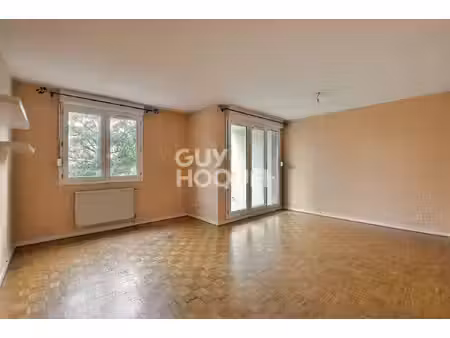 rouget de l'isle  appartement t3 lumineux de 69 m² avec 2 balcons et garage  lyon 3ème (69