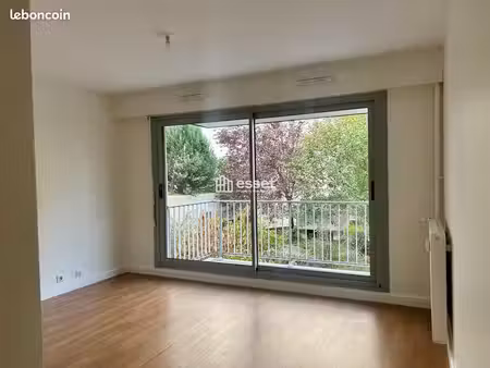 appartement 23m² à louer 790 - paris 75013