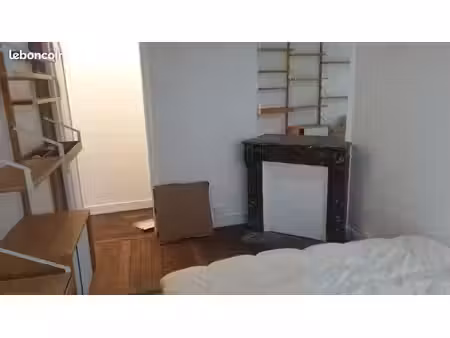 2 pièces au pied du sacré cœur