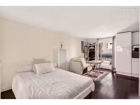 studio 1 pièce 22 m²