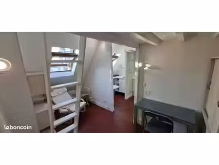 paris 3ᵉ (haut-marais) – studette 12 42 m² carrez (confort d'un 18 m²) – pied-à-terre / ét