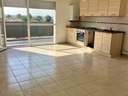 appartement t3 avec garage et balcon