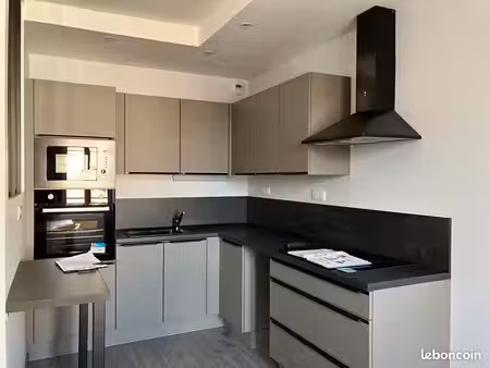 appartement 2 pièces 63 m²