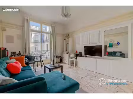 studio 1 pièce 33 m²