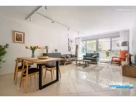 appartement 3 pièces 90 m²