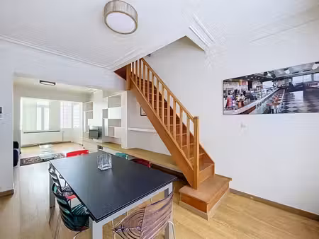 cinquantenaire : superbe duplex meublé 118 m²  2 ch