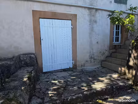 appartement 25 m² rougiers