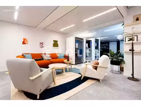 bureau 295 m²