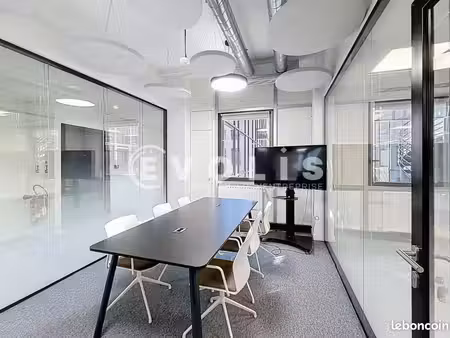 bureau 118 m²