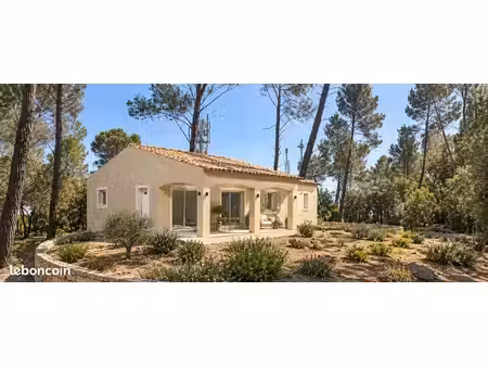 draguignan – terrain constructible 4 321 m² – permis- forage – projet villa – 125 000
