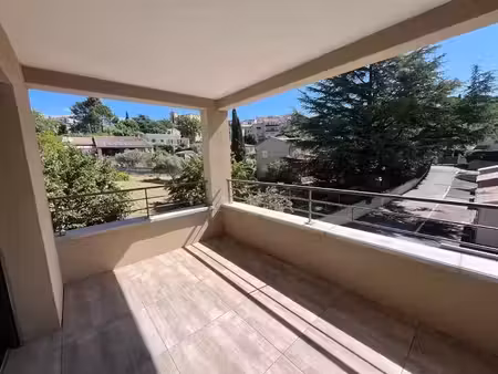 location appartement 3 pièces 58.41 m² à gréoux-les-bains (04800)  800 €