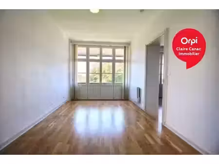 location appartement 2 pièces 45 m² à saint-sulpice (81370)  550 €