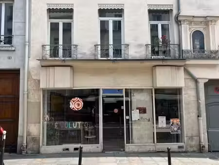 bureaux 90 m²