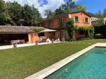 location meublée villa 5 pièces 175.1 m² à roquefort-les-pins (06330)  5 750 €