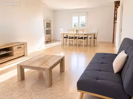 grand duplex avec garage gauchy