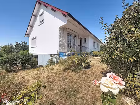 pavillon 7 pièces 141 m²