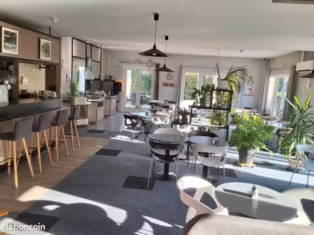 hôtel bureau 40ch 1 150 000 murs et fond ou titre sas