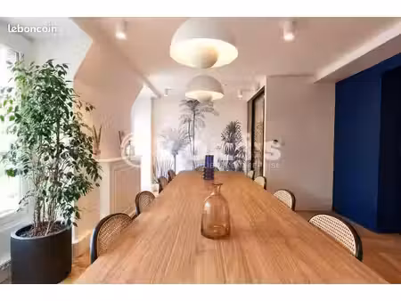 bureau 234 m²