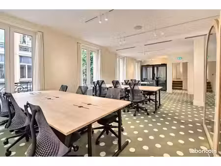 bureaux 420 m²