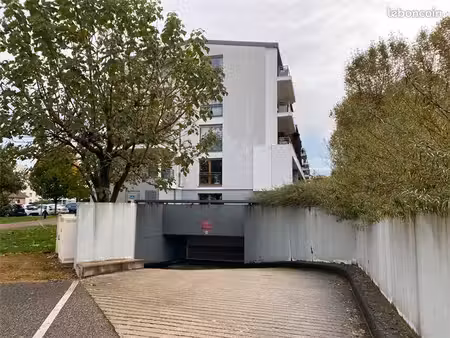 garage/box bourg en bresse