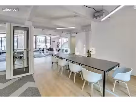 bureau 3 127 m²