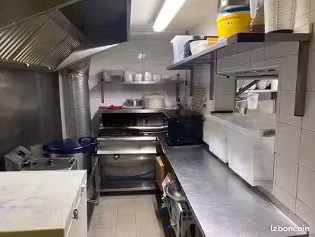 urgent restaurant 223m2 250 000