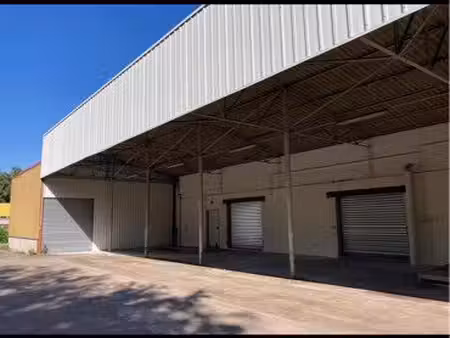 local stockage boxe entrepôt