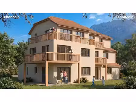 entre devoluy et ecrins  t1/2 de près de 25 m² avec sa terrasse