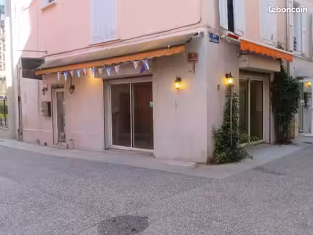 local commercial 85 m²