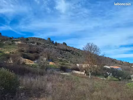 terrain 1 031 m² riez