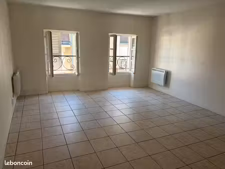 appartement f3 centre ville