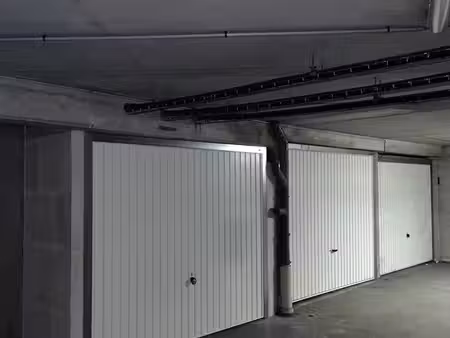 place de parking boxée