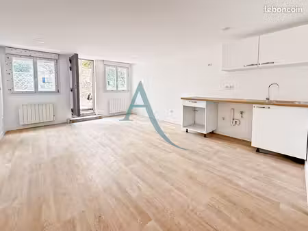 studio 1 pièce 26 m²