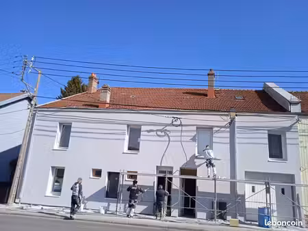 urgent – prix attractif : immeuble 210m² (f6 + f3) + grenier 100m² + garage double élec + 
