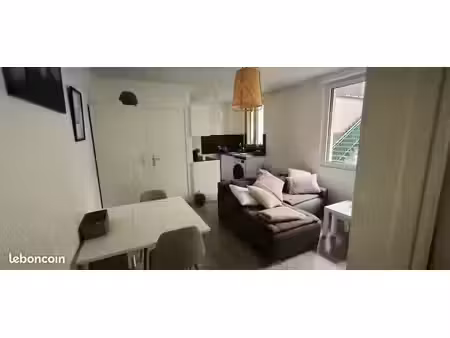 appartement meublé - 2 pièces - 28 11 m² - rdc
