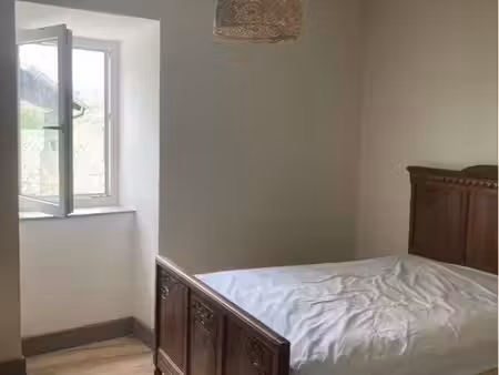 petite maison de hameau à rénover
