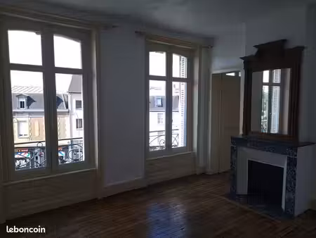 f5 centre ville de charleville