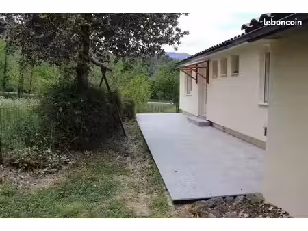 maison 75m2 + 2 garages