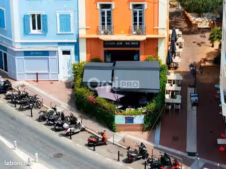 fonds de commerce 103 m²