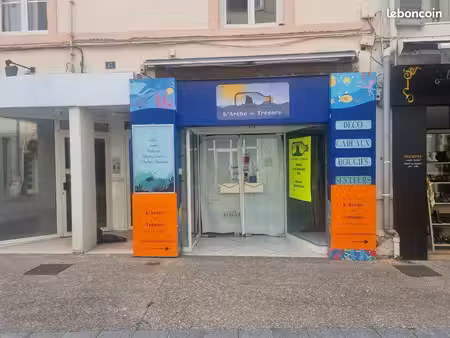 local commercial 48 m²