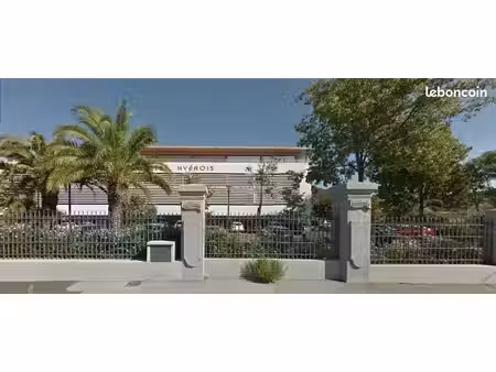 local commercial 64 m² hyères