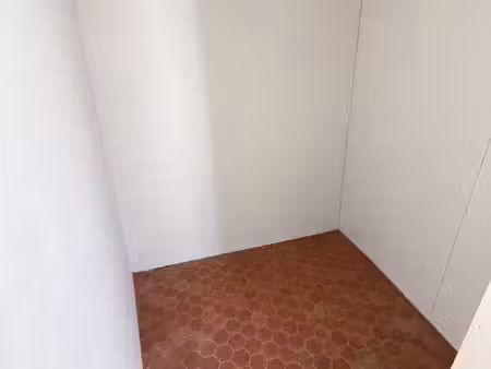 caves de stockage à louer 3 m² la seyne-sur-mer