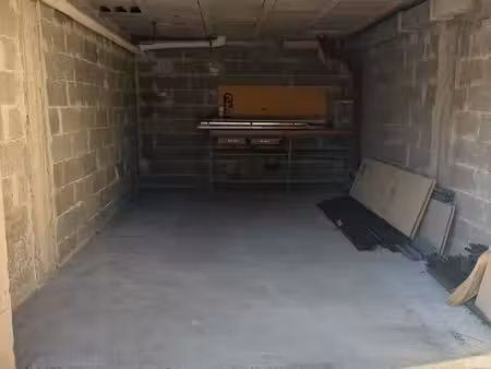 garage à louer