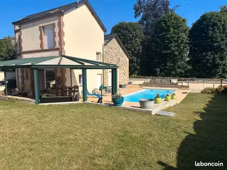 maison 170m2 jardin et piscine