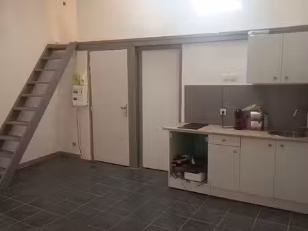 studio avec terrasse